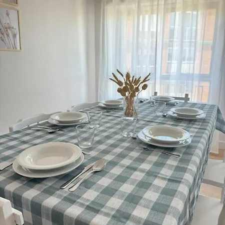 En A 3' De La Catedral - Vut-le1157 Apartment